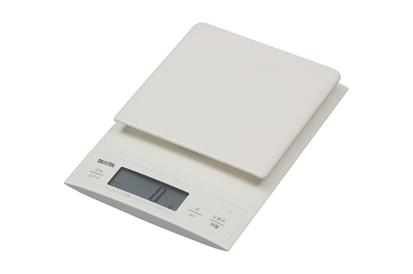 タニタ デジタルクッキングスケール 3kg(0.1g単位/300gまで) ホワイト KD-320-WH