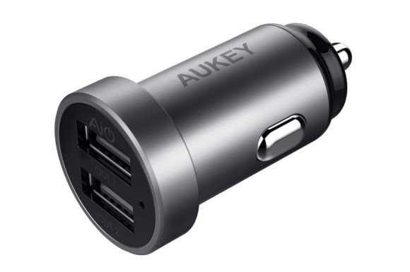 AUKEY USBカーチャージャー 4.8A/24W シガーソケットチャージャー USB充電器 2USB出力ポート アルミ合金 LEDライト搭載 iPhone&Android対応 CC-S7