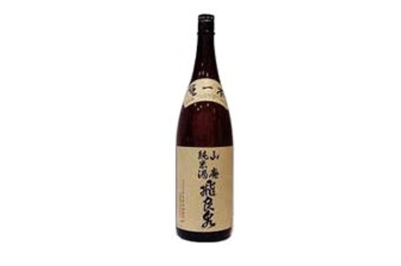 飛良泉 山廃純米酒 1.8L
