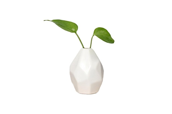 ノーブランド　花瓶 陶器 和風 花器 白い　一輪挿し シンプル　おしゃれ 雑貨 インテリア　装飾 花瓶 観葉植物 花入れ 卓上置物　可愛い 人気 小さな口の花瓶